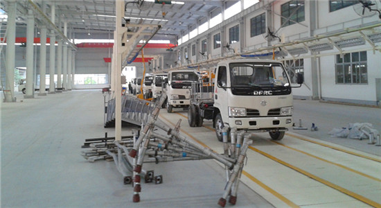 <a href=http://www.877524.com/ssc target=_blank class=infotextkey>灑水車</a>圖片