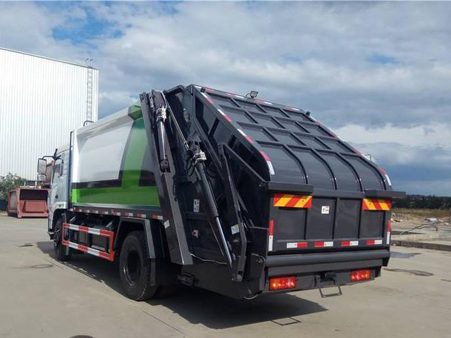 東風(fēng)暢行12方壓縮垃圾車(chē)圖片4