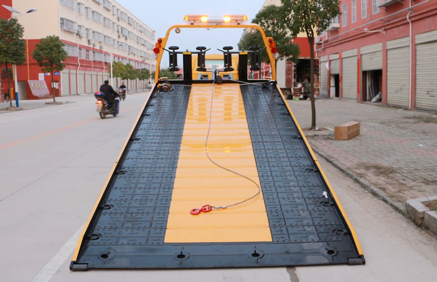 江淮駿鈴一拖二平板清障車(chē)（黃牌）圖片4